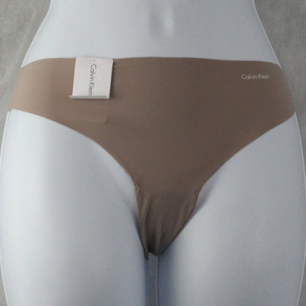 Calvin Klein Women's Invisibles Thong Panty, Josephine Dark Beige